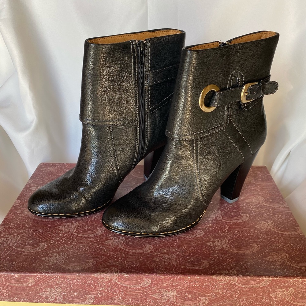 Sofft boots